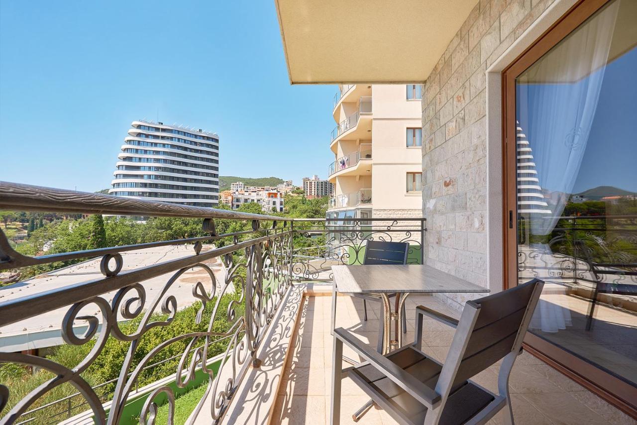 Villa Allende Bečići Εξωτερικό φωτογραφία